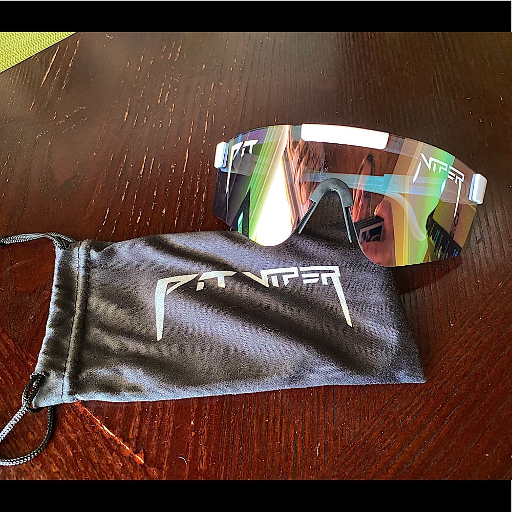 White Pit Vipers